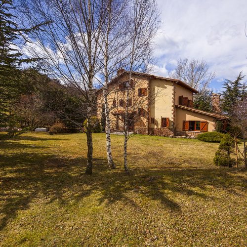 Chalet Alpino Can Mandena en Barcelona. Vista principal